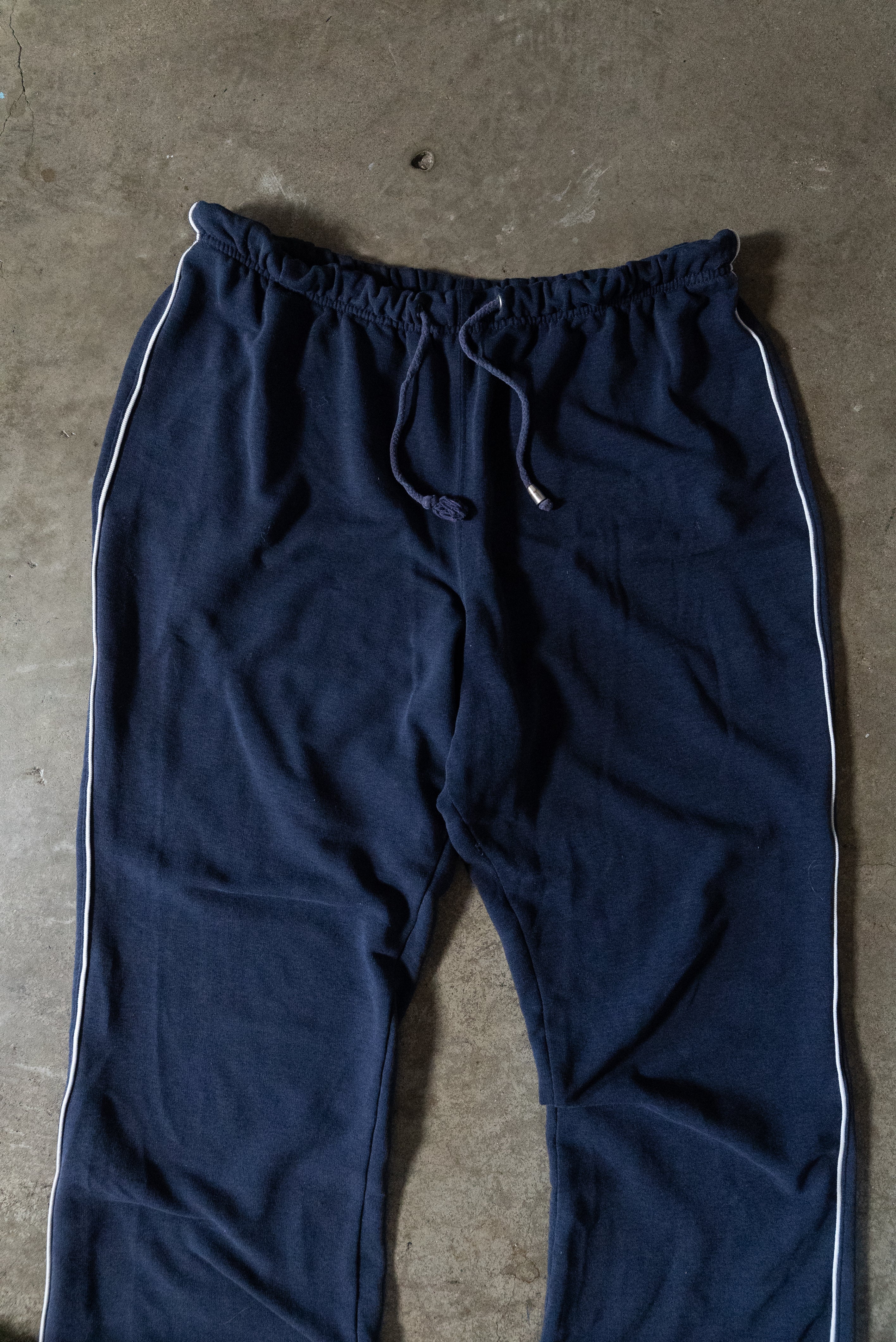 Bue "Julien" Sweats