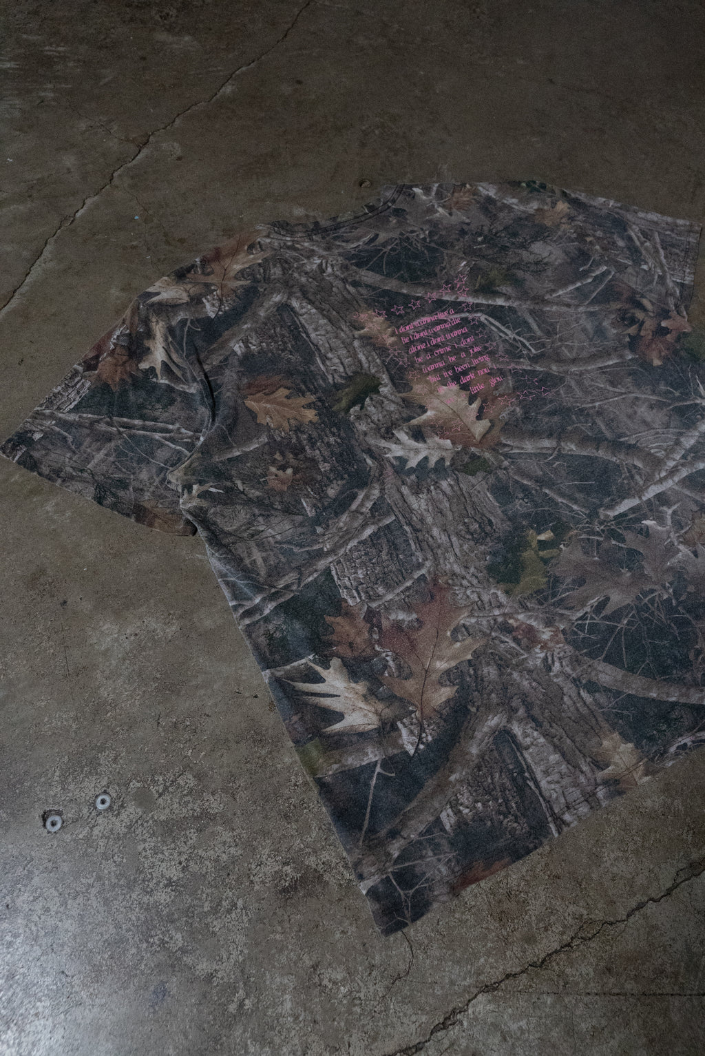 Camo "Julien" Tee