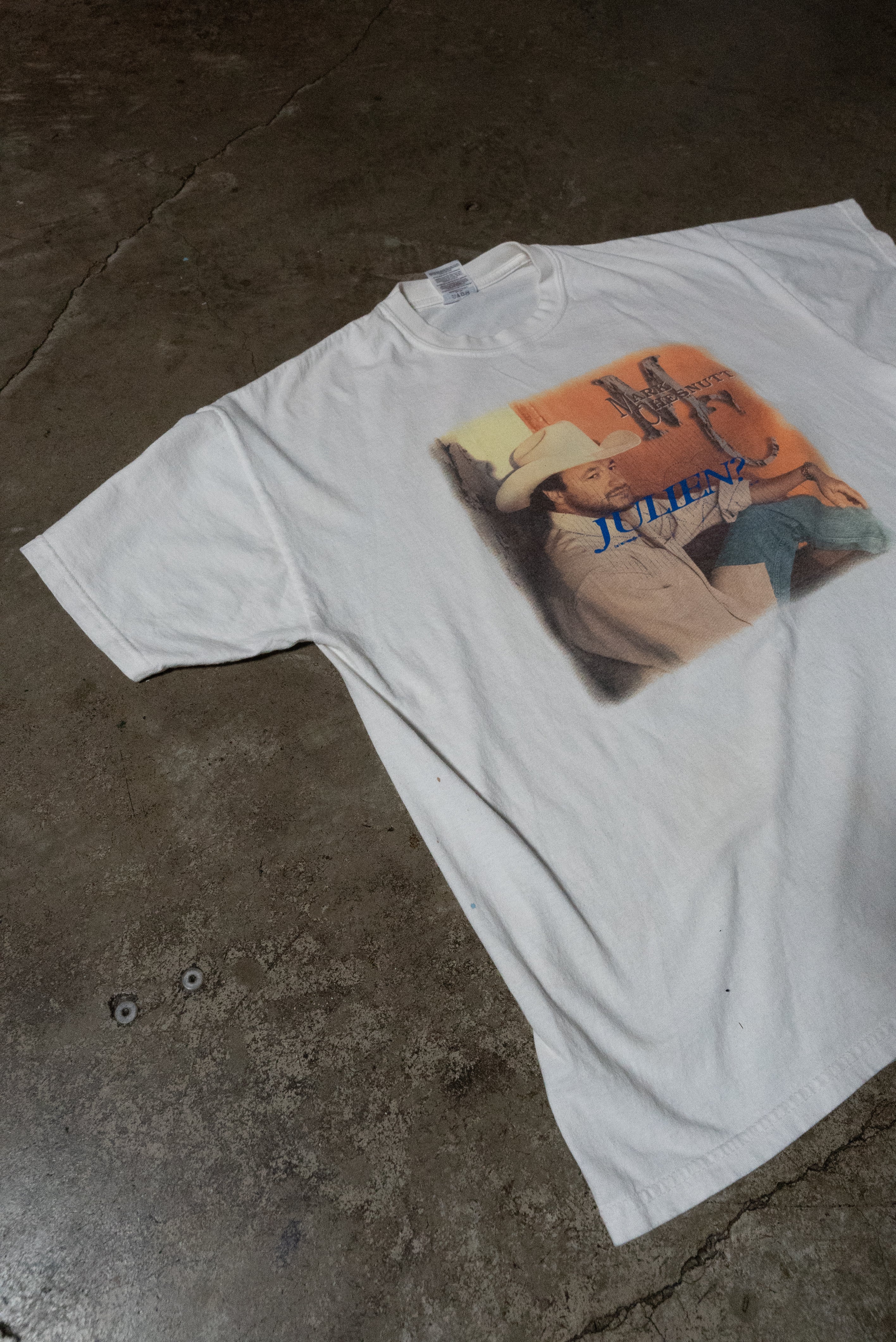 Mark Chesnutt "Julien" Tee